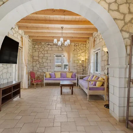 Rea Chania Argoulidhés